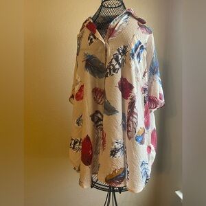 NWOT Easel Oversized Feather Pattern Collared Shirt Oversized Tunic | Large